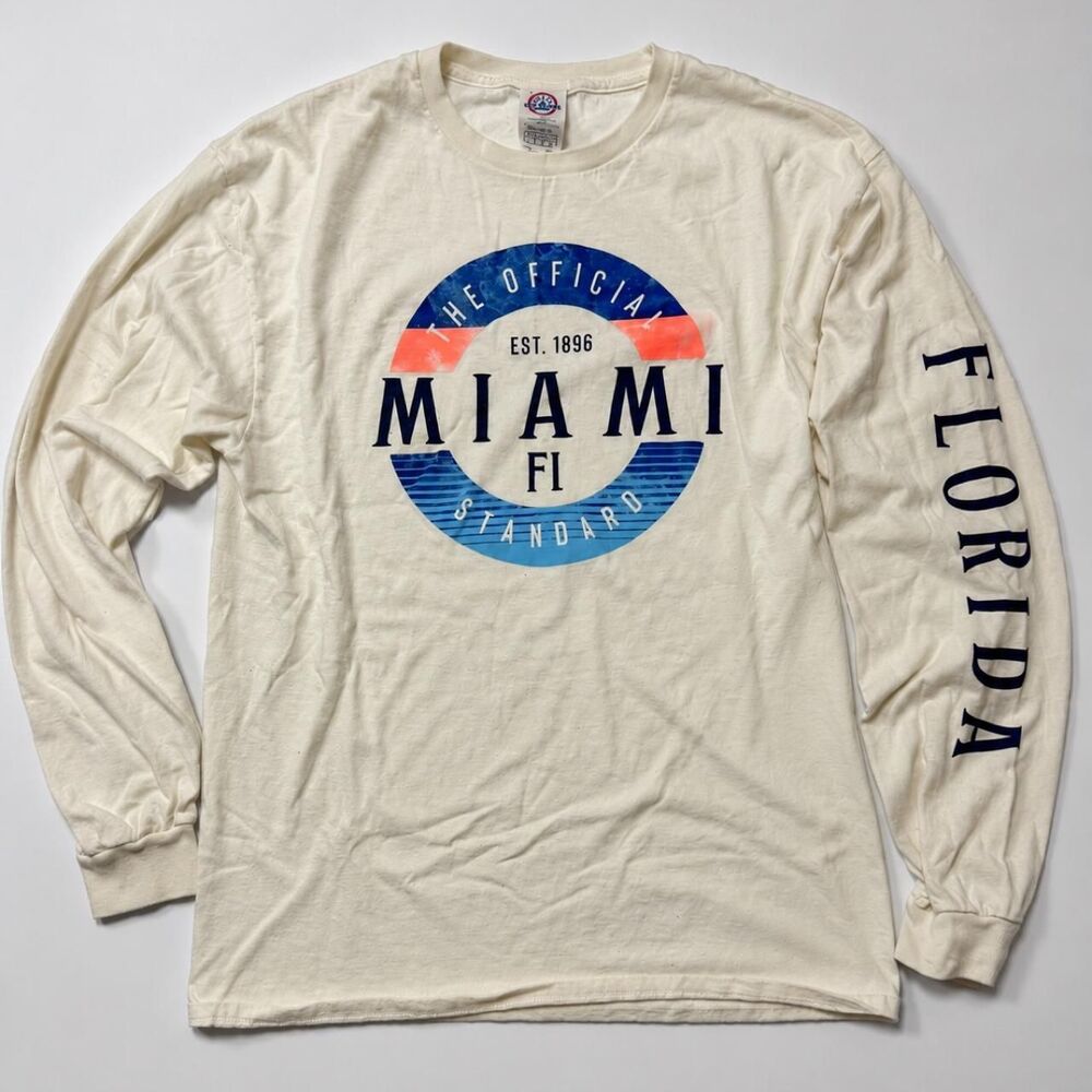 Delta-pro-weight Men's White and Cream T-shirt